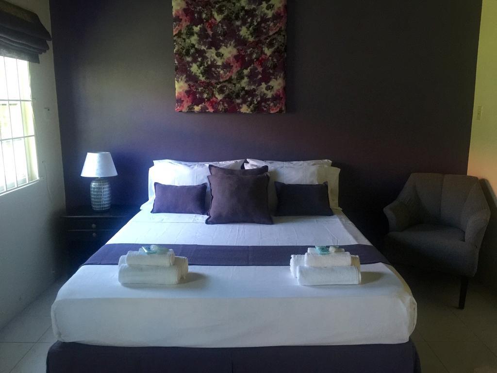La Casa Feliz Hotell Montego Bay Eksteriør bilde