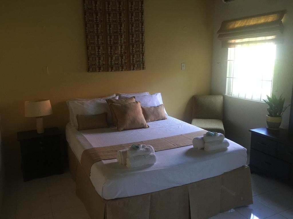 La Casa Feliz Hotell Montego Bay Eksteriør bilde